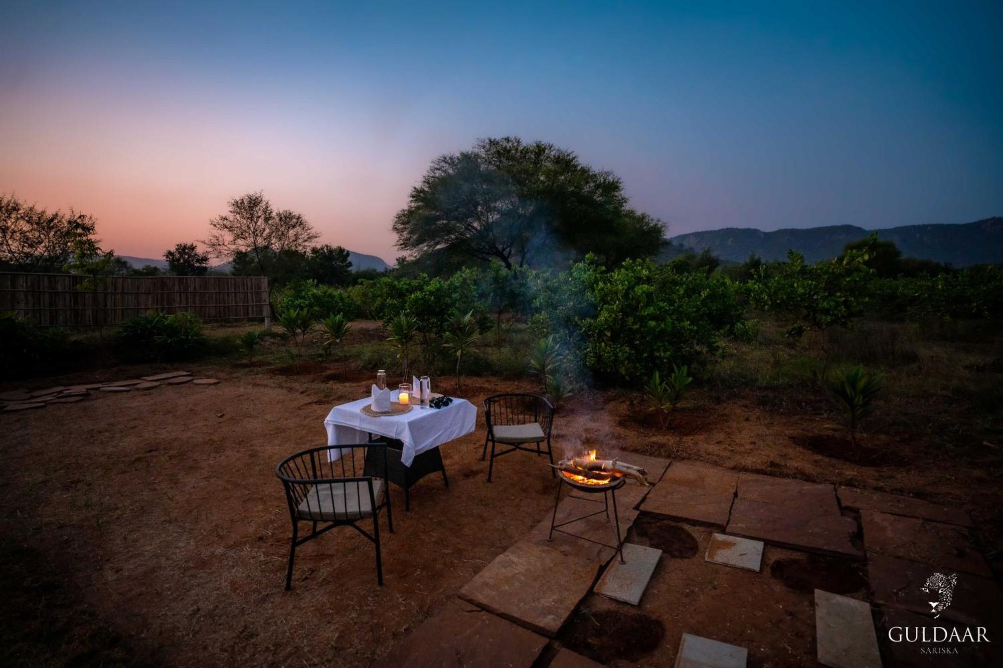Guldaar Sariska - A Luxury Forest Resort Tehla Extérieur photo