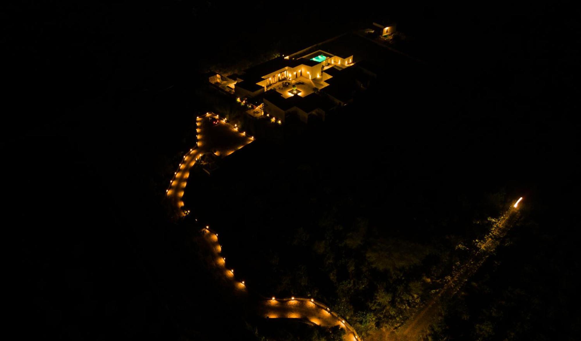Guldaar Sariska - A Luxury Forest Resort Tehla Extérieur photo