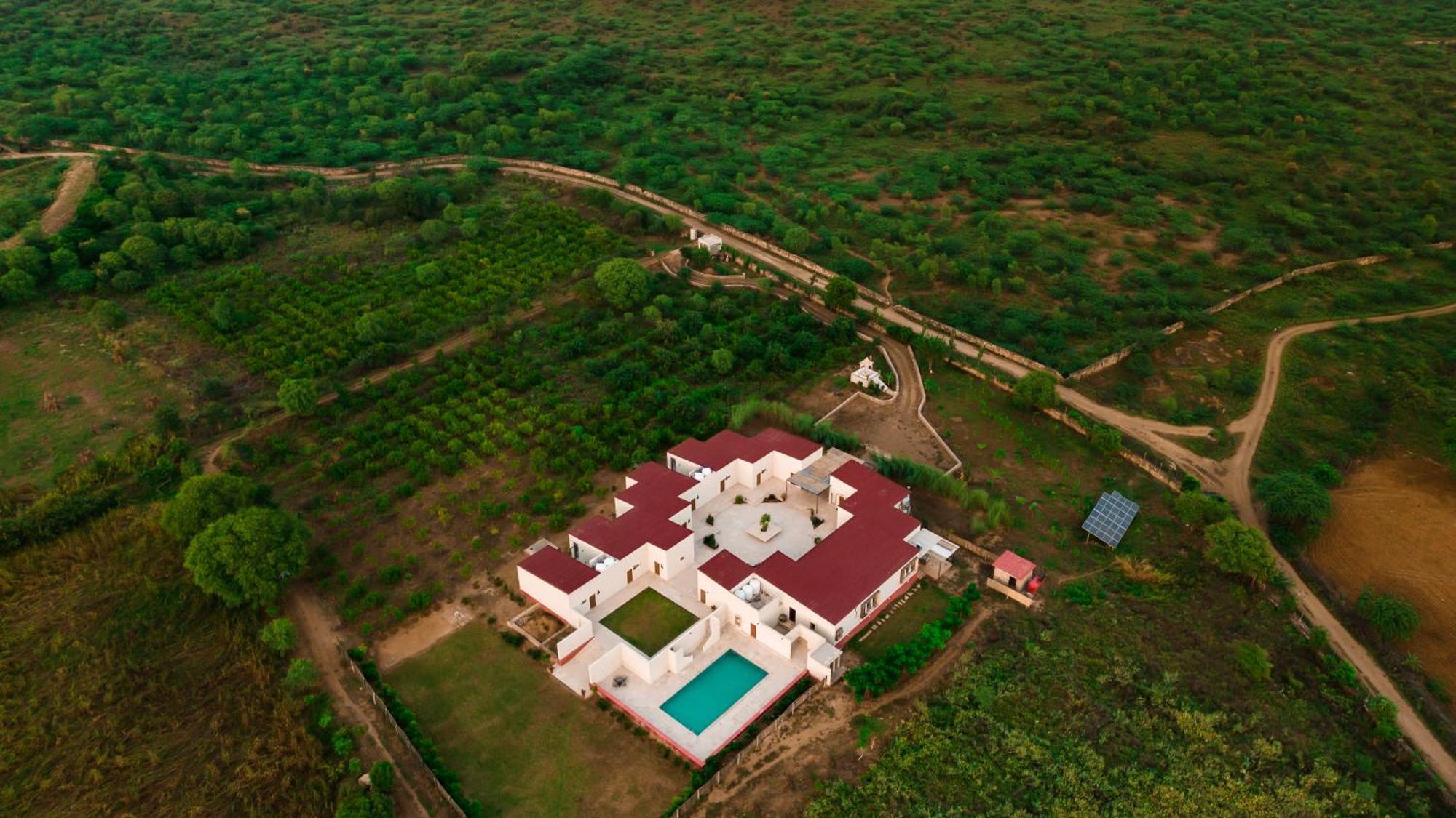 Guldaar Sariska - A Luxury Forest Resort Tehla Extérieur photo