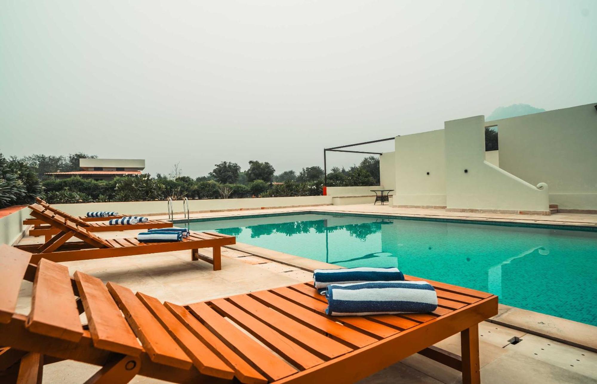 Guldaar Sariska - A Luxury Forest Resort Tehla Extérieur photo