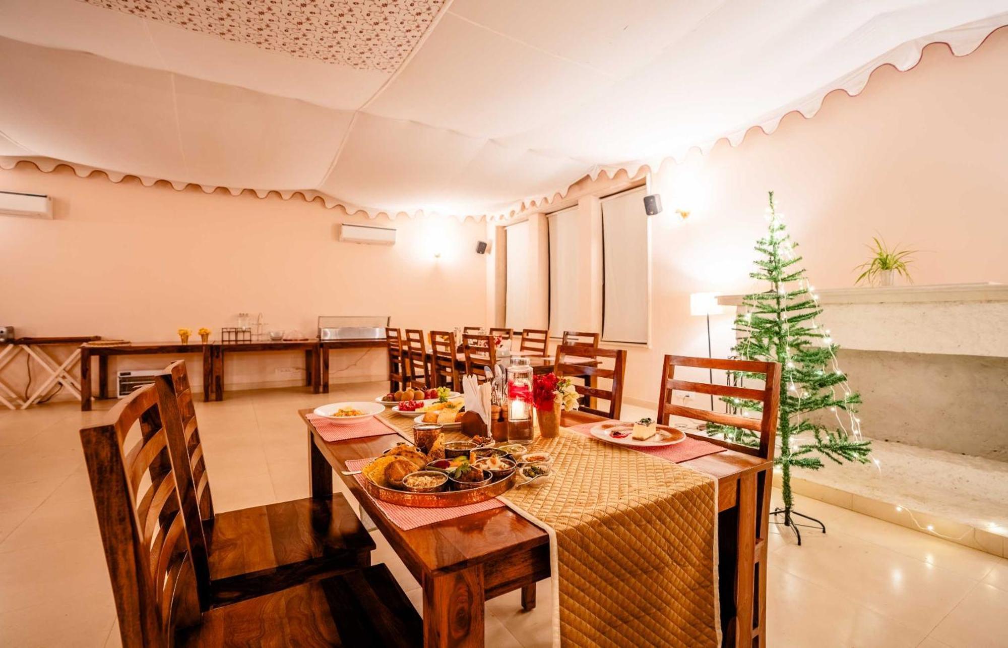 Guldaar Sariska - A Luxury Forest Resort Tehla Extérieur photo
